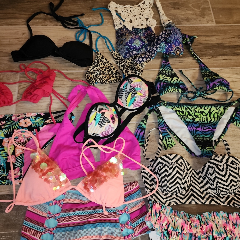 Bikini Bundle - Picture 9 of 16